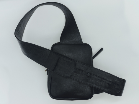 Nokia Bag Black Men (no piercing)