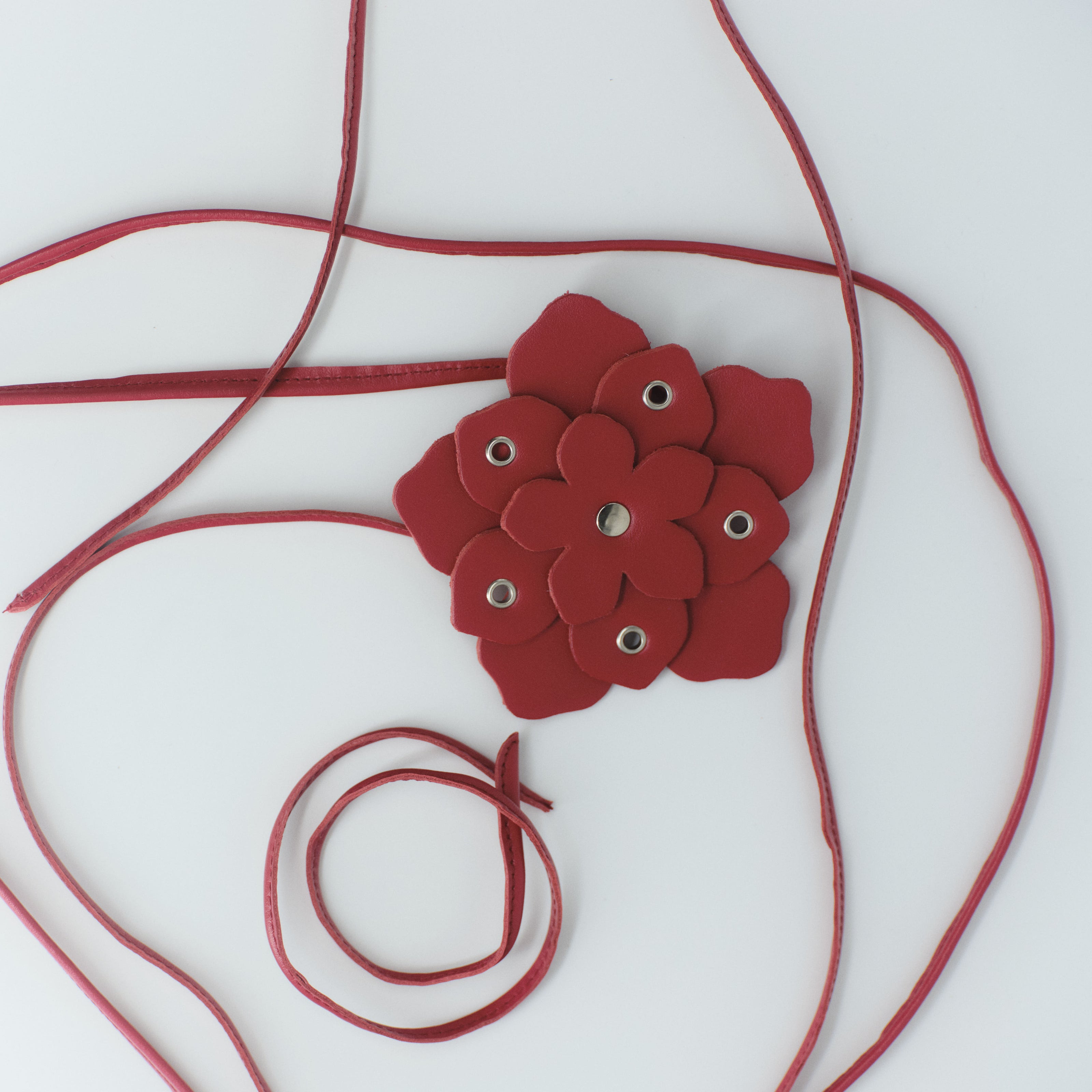 Amalia Flower Set Red
